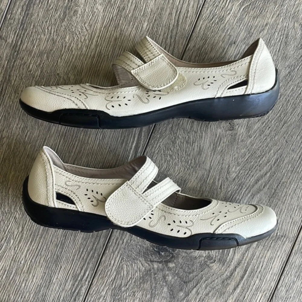 New Ros Hommerson shoes white maryjane, loafers size 8.5 narrow - Picture 2 of 10